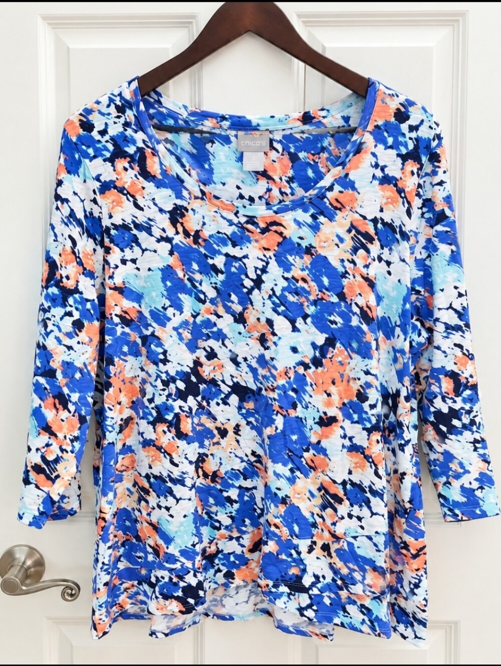 Chicos Blue Floral Pullover 2 Layer Hem Top Sz 3 (XL)